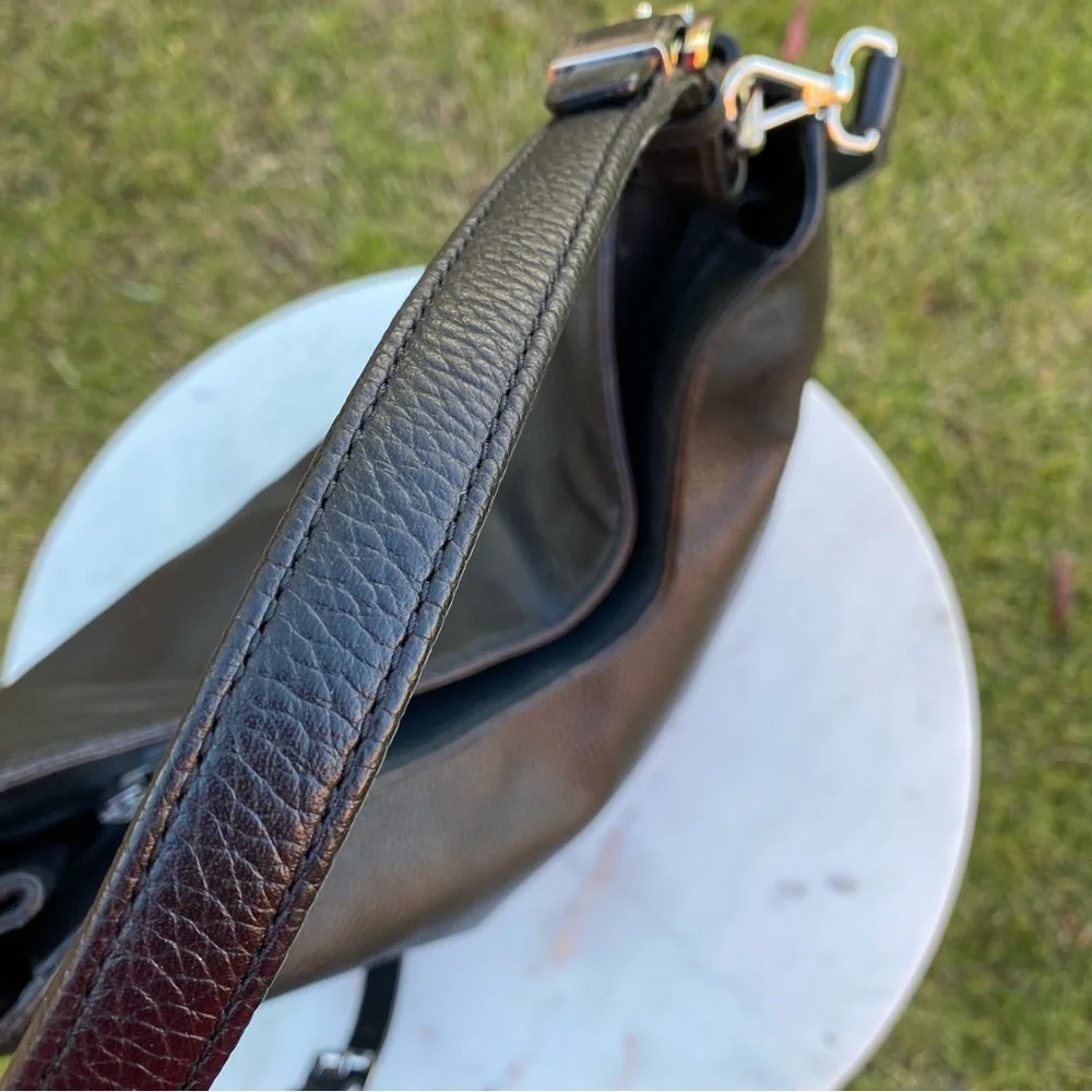 SOLD Michael Kors Large Pebbled Leather Hobo Shoulder Bag - Picture 6 of 14